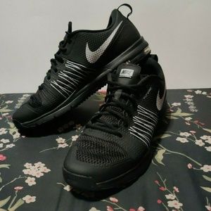 Nike Men's Air Max Effort TR Black/Wolf Grey